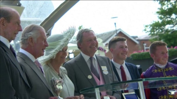 St Leger live on Sky Sports Racing: William Haggas hoping Desert Hero can end Royal family's long wait for Classic win St Leger live on Sky Sports Racing: William Haggas hoping Desert Hero can end Royal family's long wait for Classic win