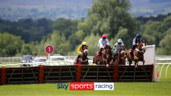 Today on Sky Sports Racing: Bangor-on-Dee hosting quality jumps action before Ripon card Today on Sky Sports Racing: Bangor-on-Dee hosting quality jumps action before Ripon card