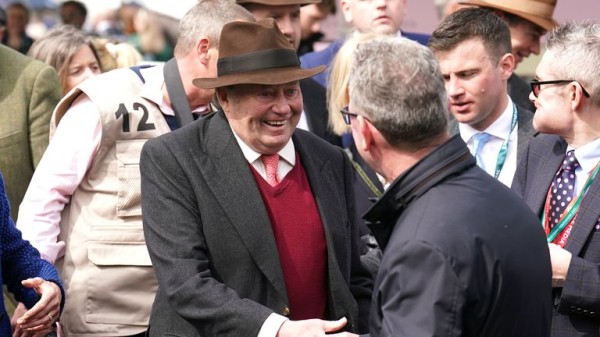 Anniversary 4-Y-O Juvenile Hurdle: Nicky Henderson yard back in business as Sir Gino lands Aintree prize Anniversary 4-Y-O Juvenile Hurdle: Nicky Henderson yard back in business as Sir Gino lands Aintree prize